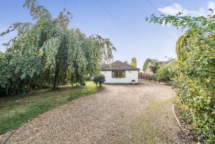 3 Bedroom Detached Bungalow, Green End Road, Great Barford