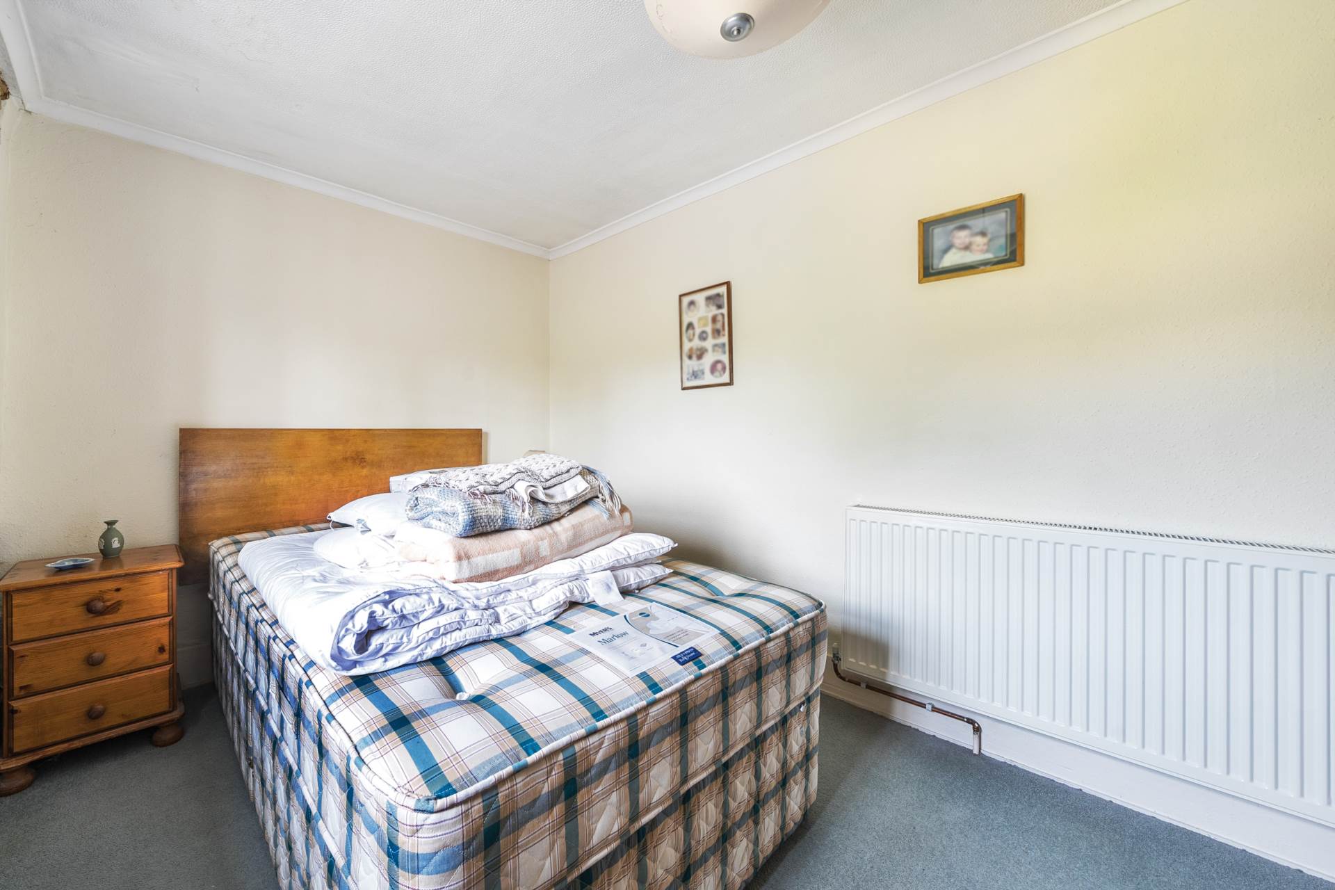 Church Road, Stevington, Image 8