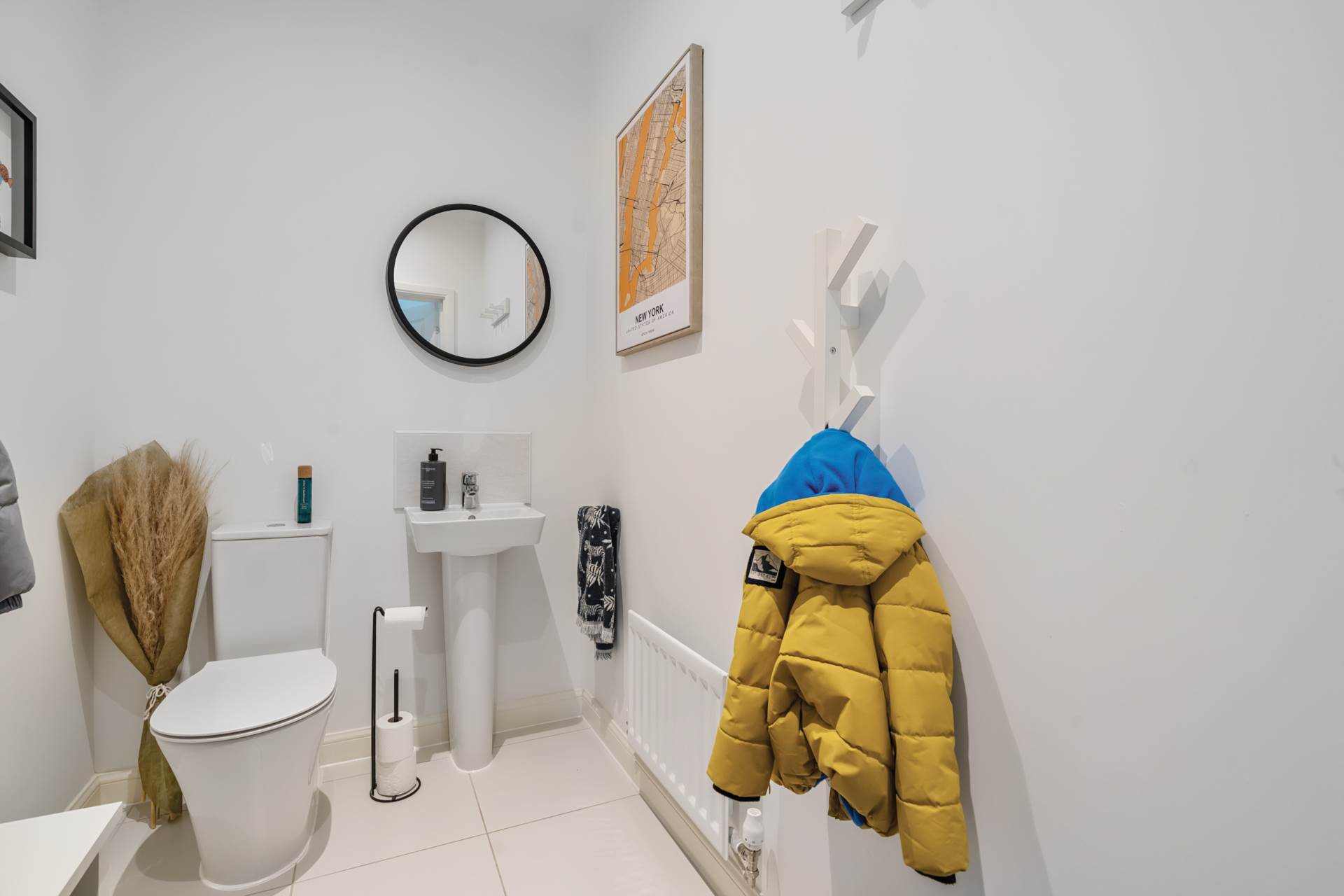 Dragonfly Crescent, Biddenham, Image 10
