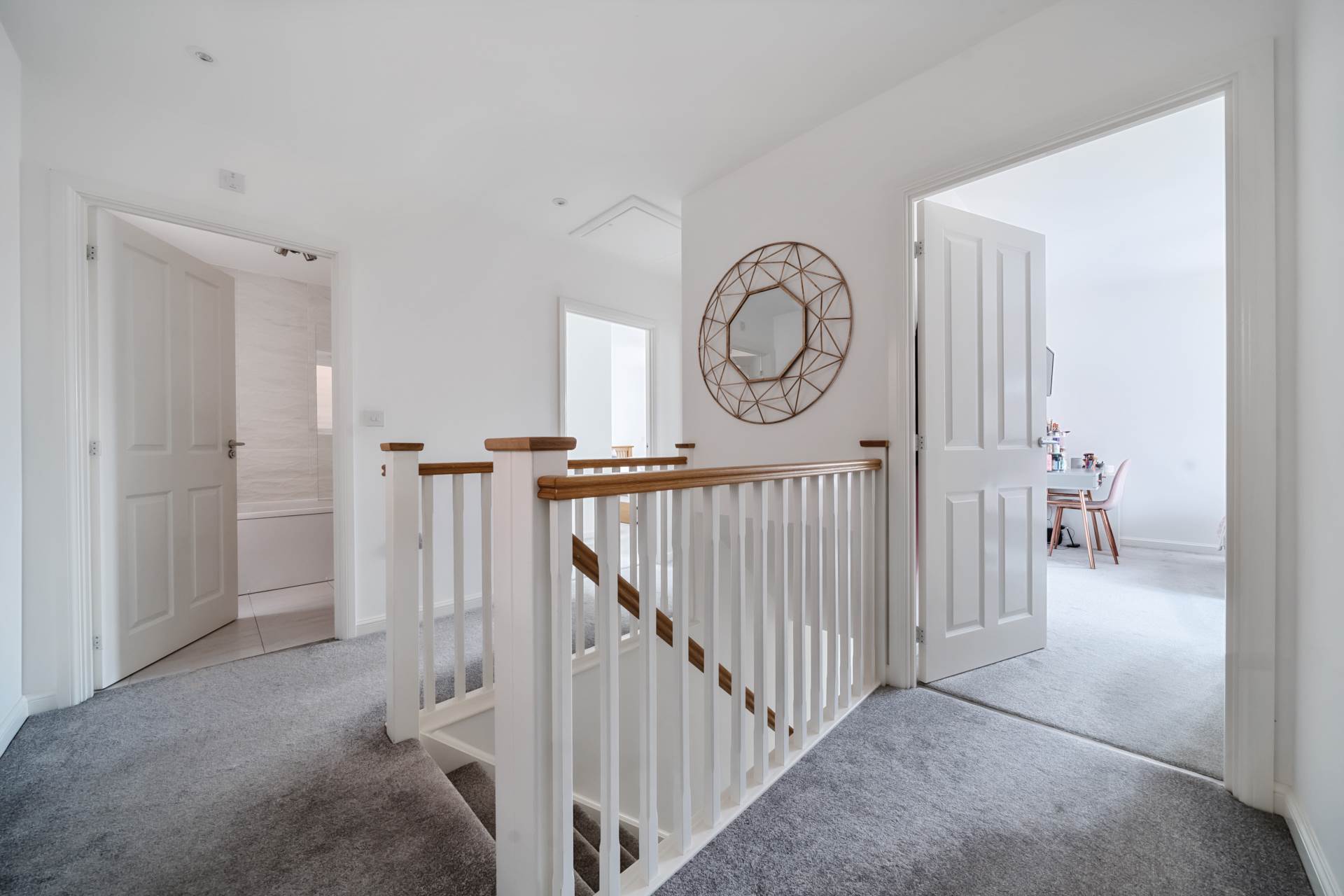 Dragonfly Crescent, Biddenham, Image 16