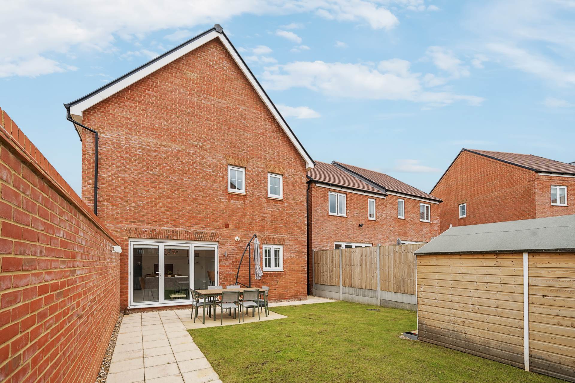 Dragonfly Crescent, Biddenham, Image 20