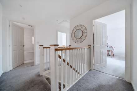 Dragonfly Crescent, Biddenham, Image 16