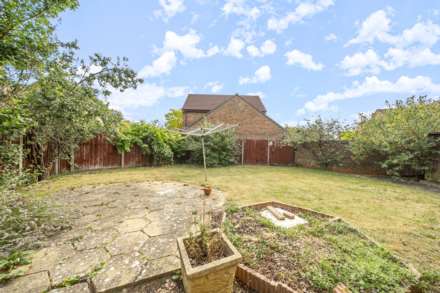 Gardener Place, Biddenham, Image 3