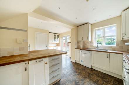 Gardener Place, Biddenham, Image 5