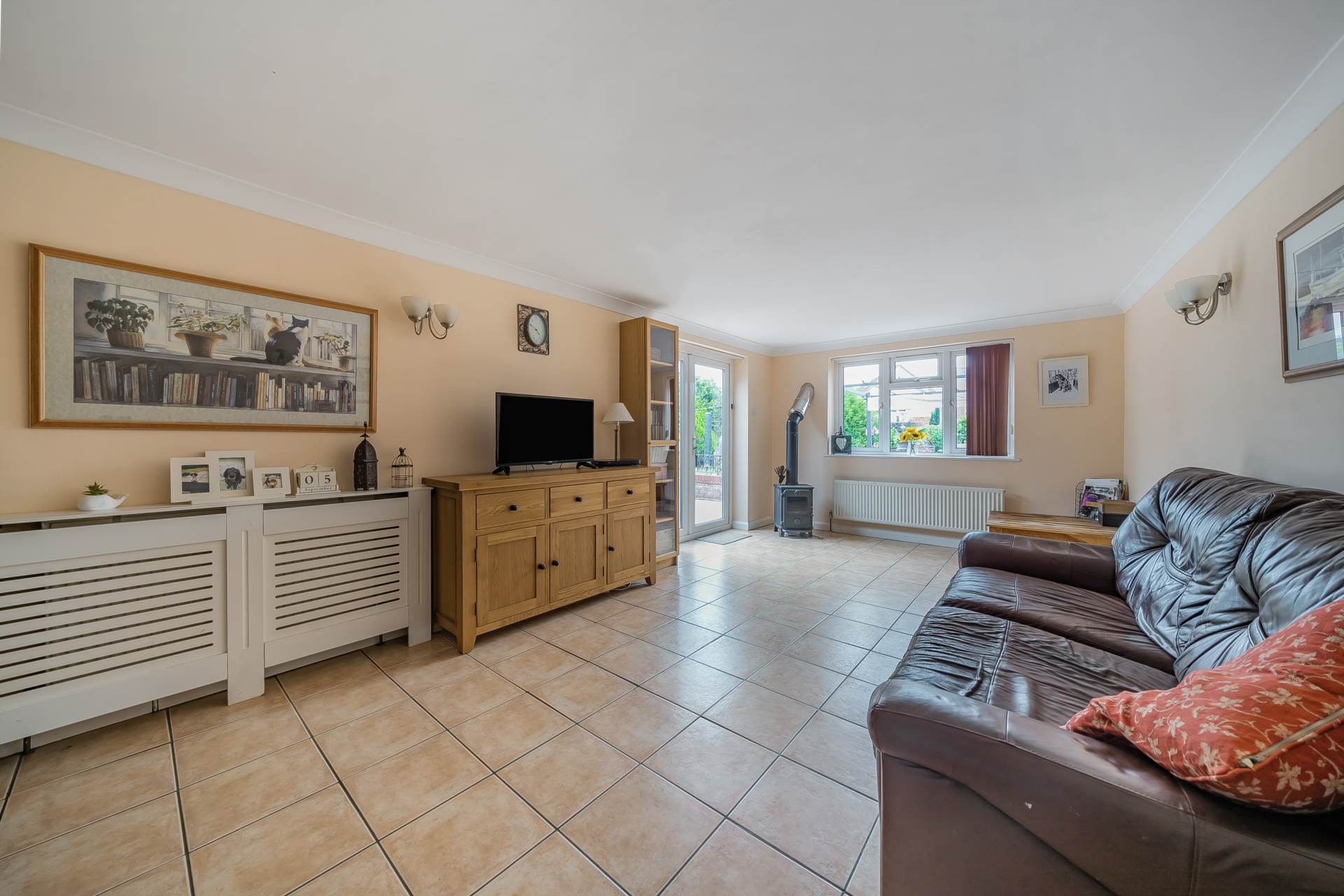 Mansion Lane, Harrold, Image 12