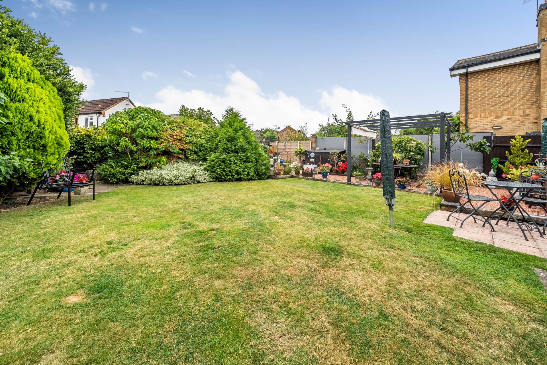 Mansion Lane, Harrold, Image 3
