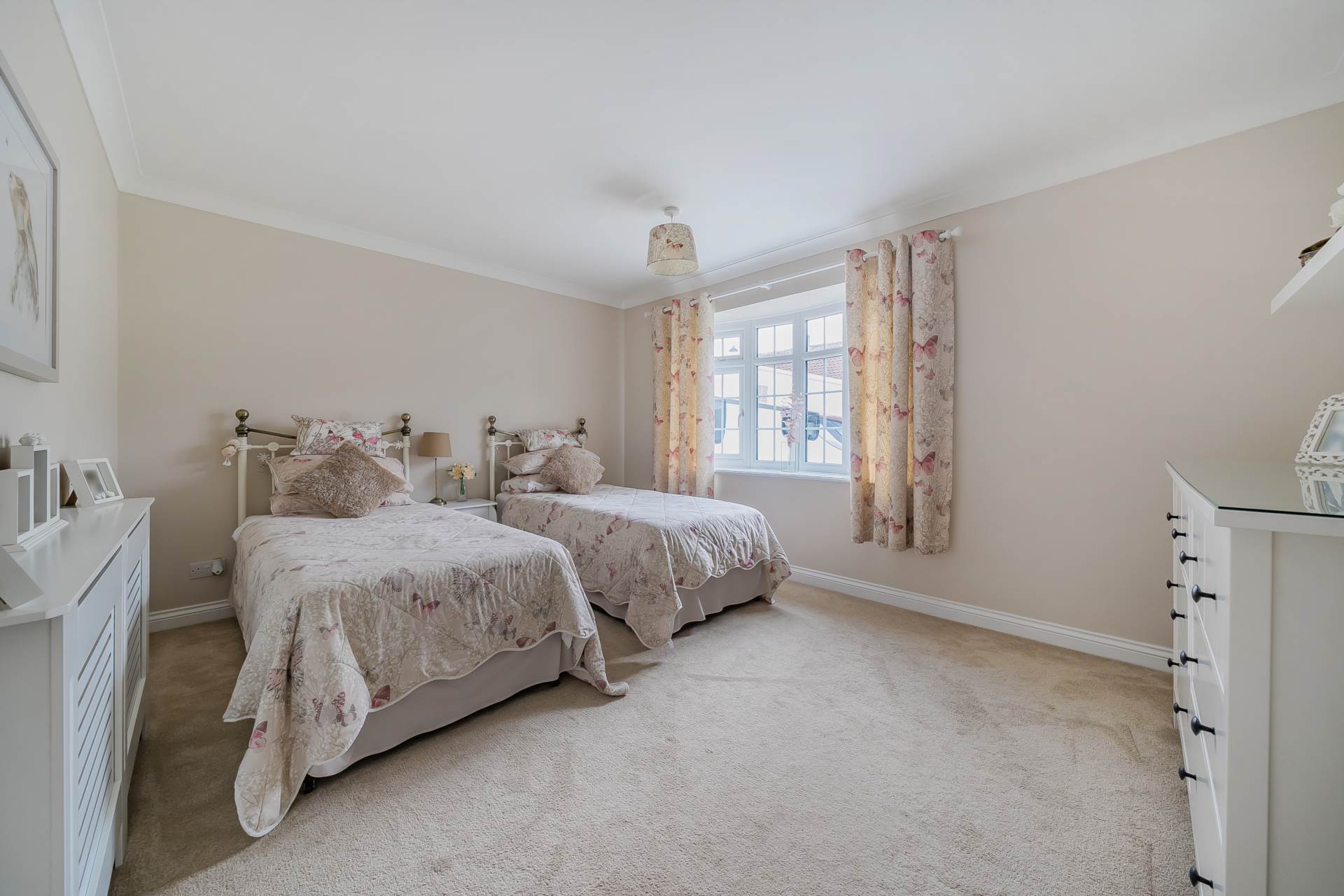 Mansion Lane, Harrold, Image 9