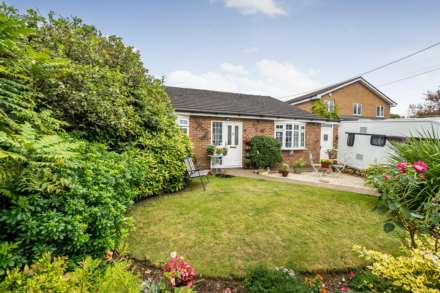 Mansion Lane, Harrold, Image 20