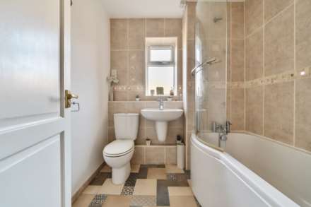 Deep Spinney, Biddenham, Image 15