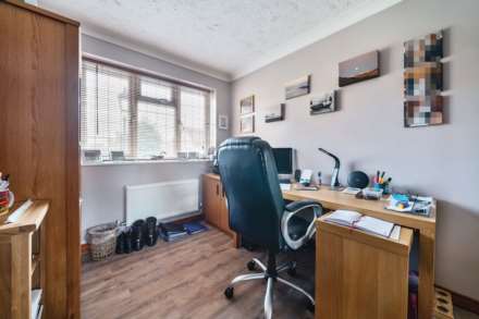 Deep Spinney, Biddenham, Image 7