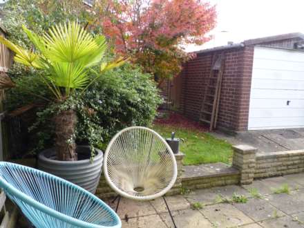 Bents Close, Clapham, Image 10