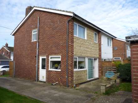 Bents Close, Clapham, Image 13