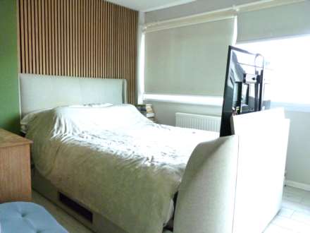 Bents Close, Clapham, Image 8
