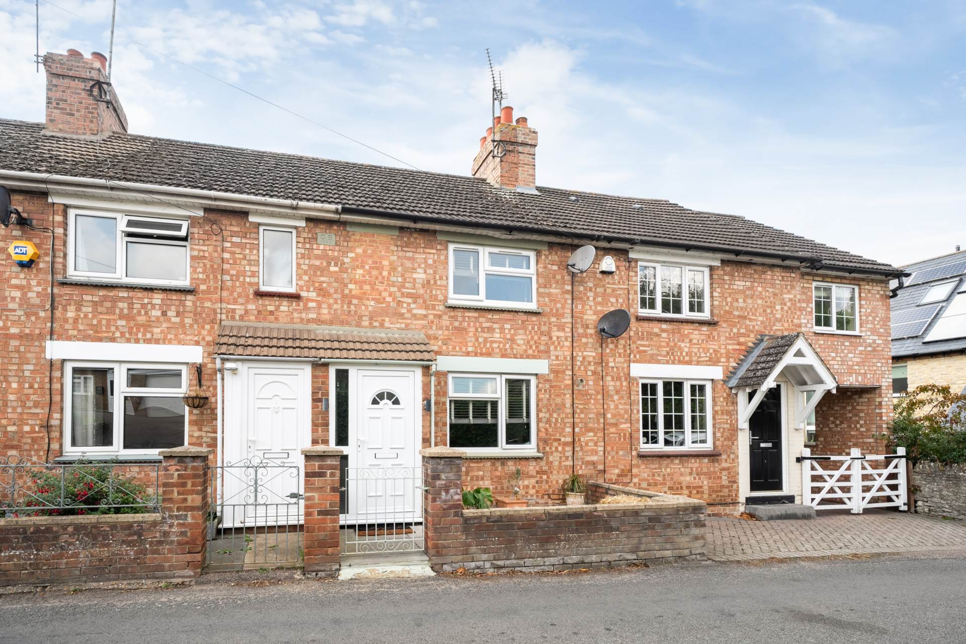 Baileys Villas, Pavenham Road, Felmersham, Image 1