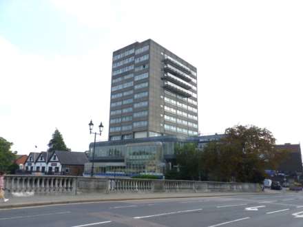 Riverside Towers, St. Marys Street, Image 11