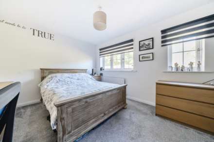 Howden Gardens,, Biddenham, Image 5