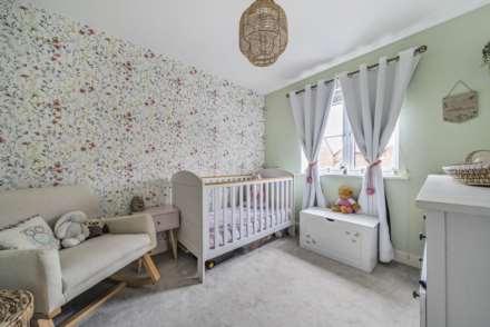 Dragonfly Crescent, Biddenham, Image 6