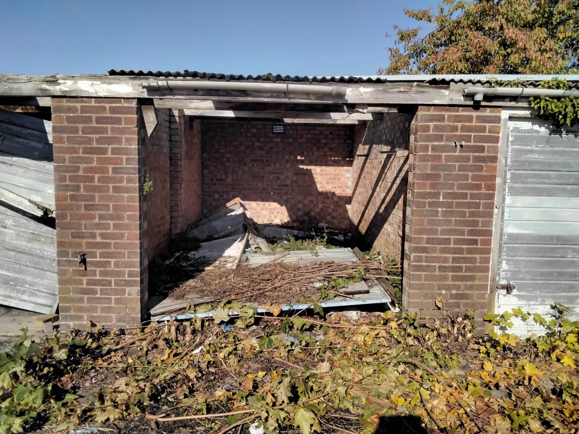 Garage in Halsey Road, Kempston., Image 1