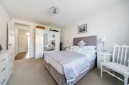 Kimbolton Road, Bedford, Image 12