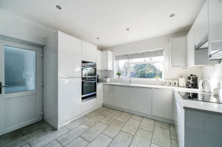Kimbolton Road, Bedford, Image 5