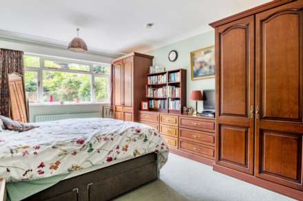 Church End, Biddenham, Image 11