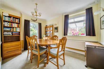 Church End, Biddenham, Image 5