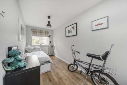 Burridges Close, Stevington, Image 13