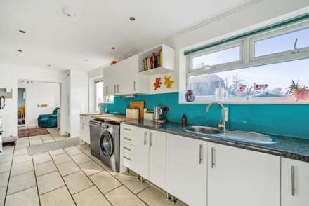 Glebe Rise, Sharnbrook, Image 8