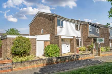 Belvoir Walk, Putnoe, Image 17
