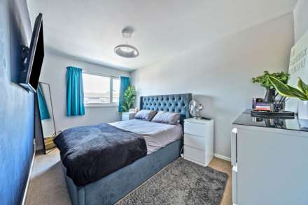 Belvoir Walk, Putnoe, Image 9