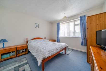 Brook Way, Bromham, Image 13