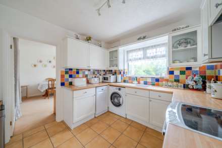 Brook Way, Bromham, Image 7