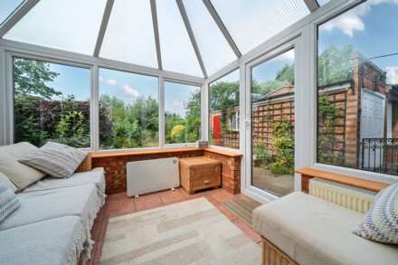 Brook Way, Bromham, Image 9