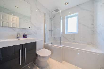 Deep Spinney, Biddenham, Image 13