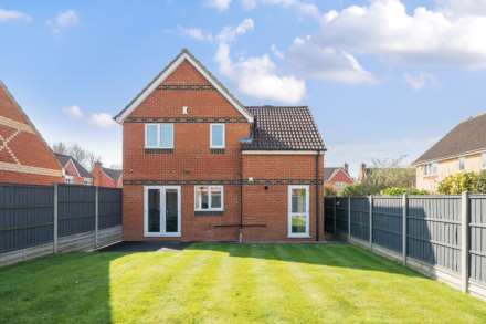Deep Spinney, Biddenham, Image 17