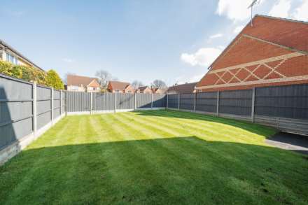 Deep Spinney, Biddenham, Image 3