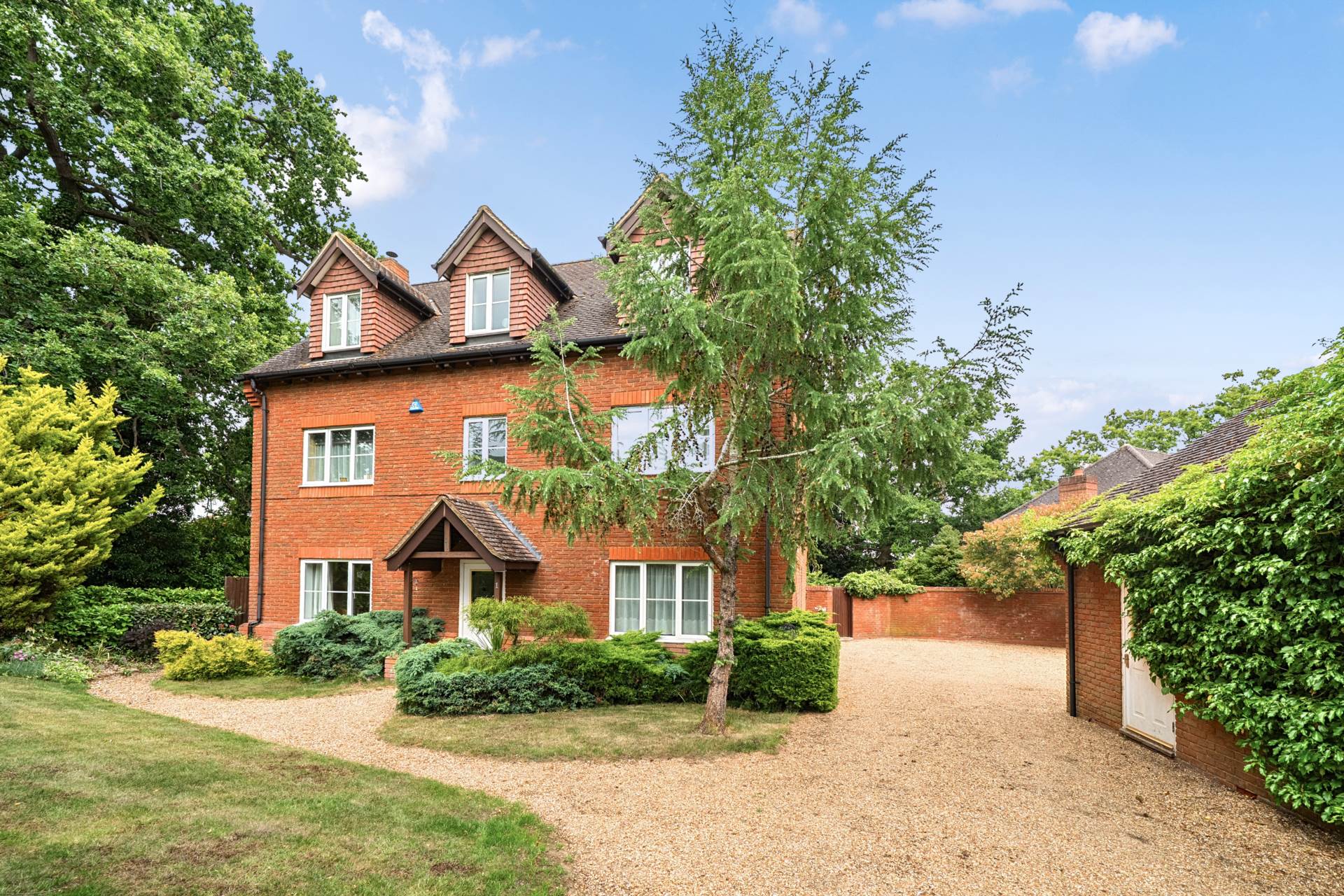 Blue Spruce Close, Bromham, Image 1