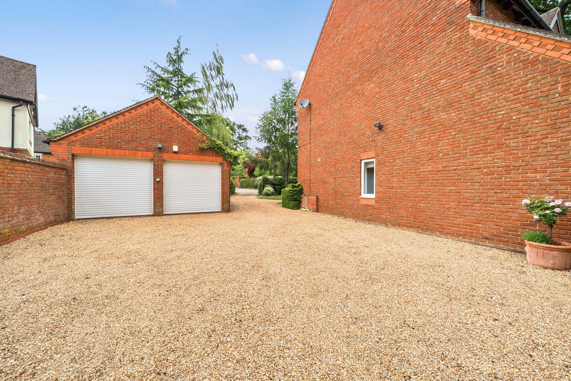 Blue Spruce Close, Bromham, Image 8