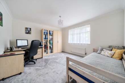 Blue Spruce Close, Bromham, Image 16