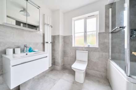 Blue Spruce Close, Bromham, Image 20