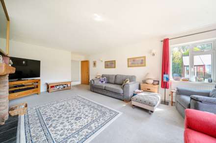 Avon Drive, Bedford, Image 8