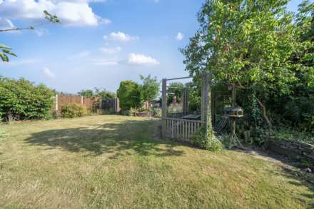 Aylesbury Road, Bedford, Image 18