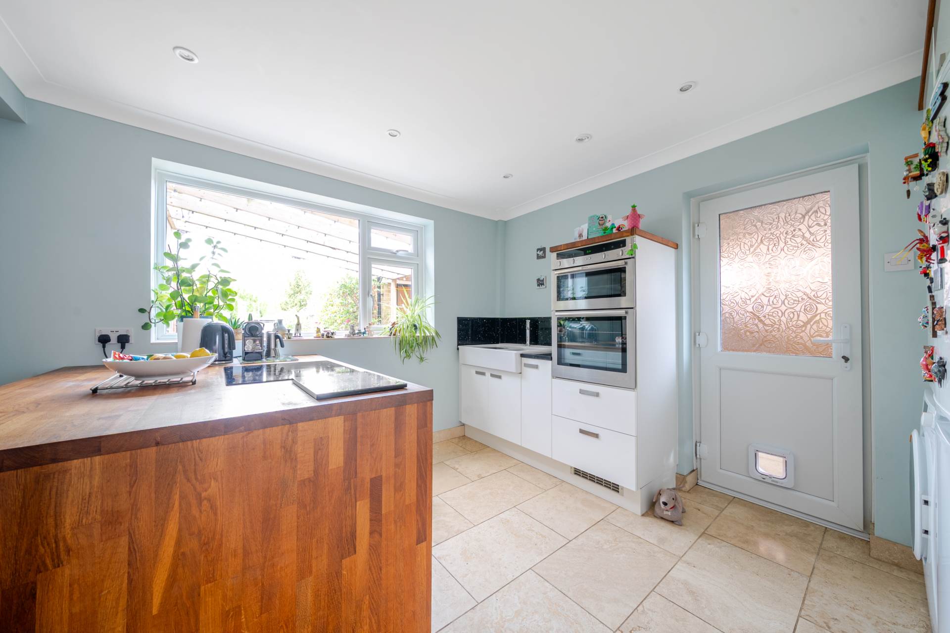 Curlew Crescent, Brickhill, Image 5