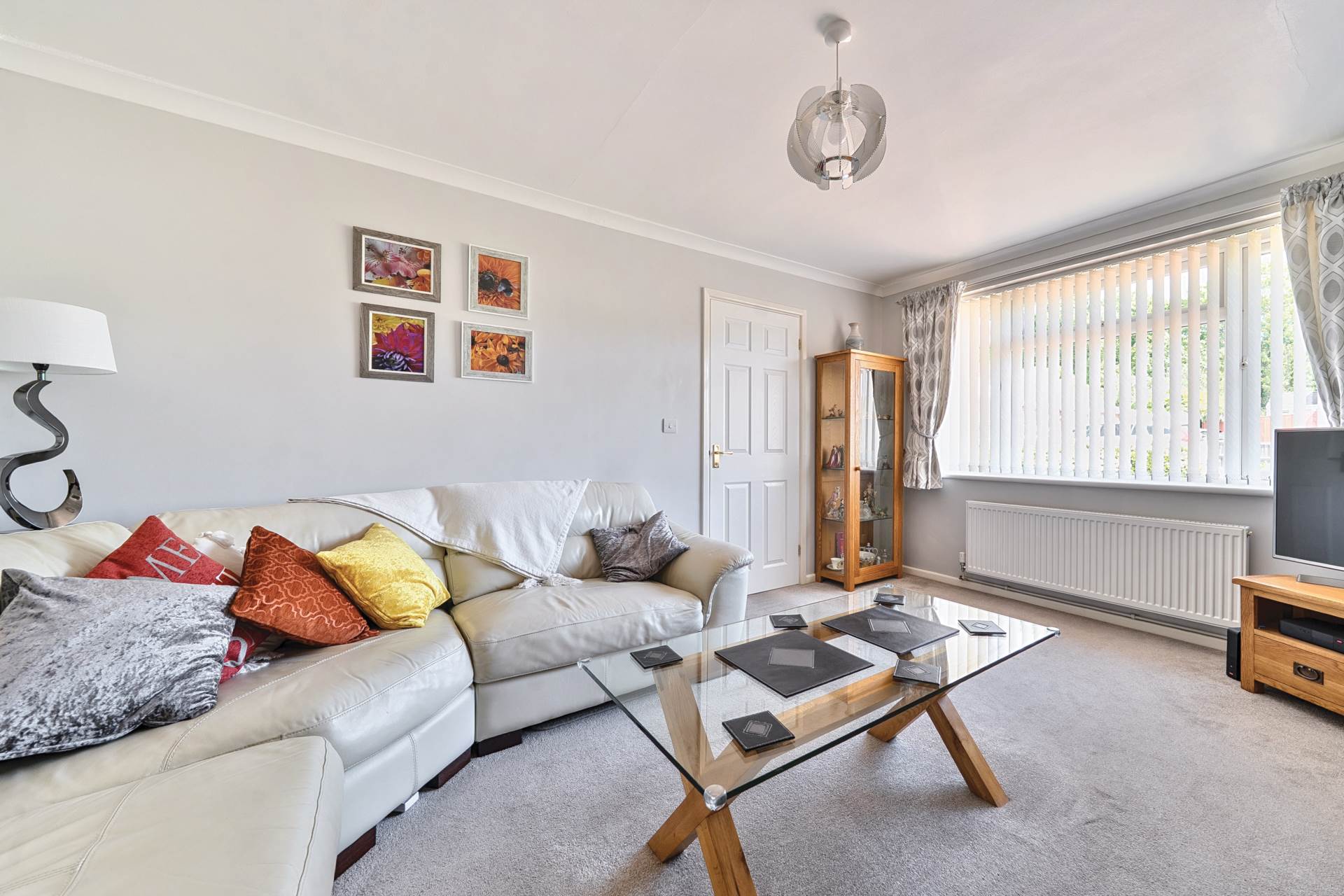 Springfield Drive, Bromham, Image 2