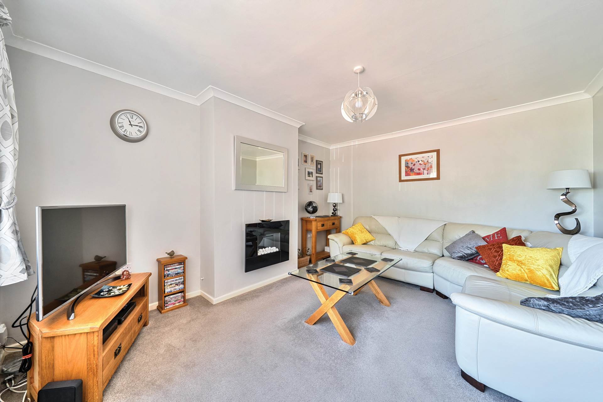 Springfield Drive, Bromham, Image 5