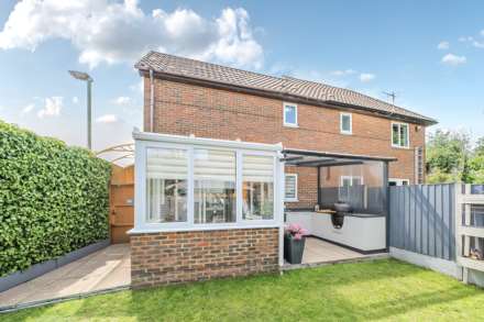Viking Grove, Kempston, Image 10
