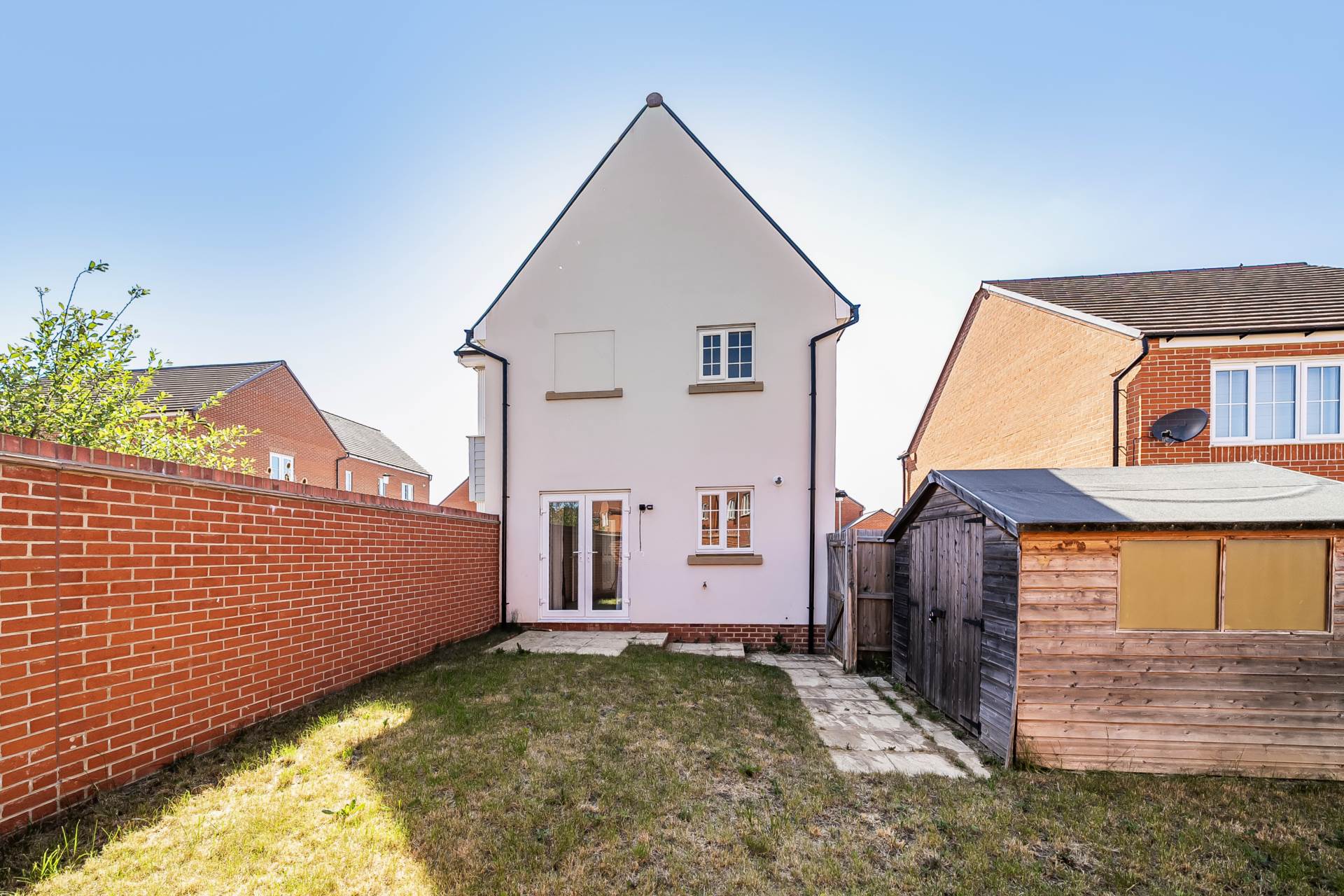 Dragonfly Crescent, Biddenham, Image 15