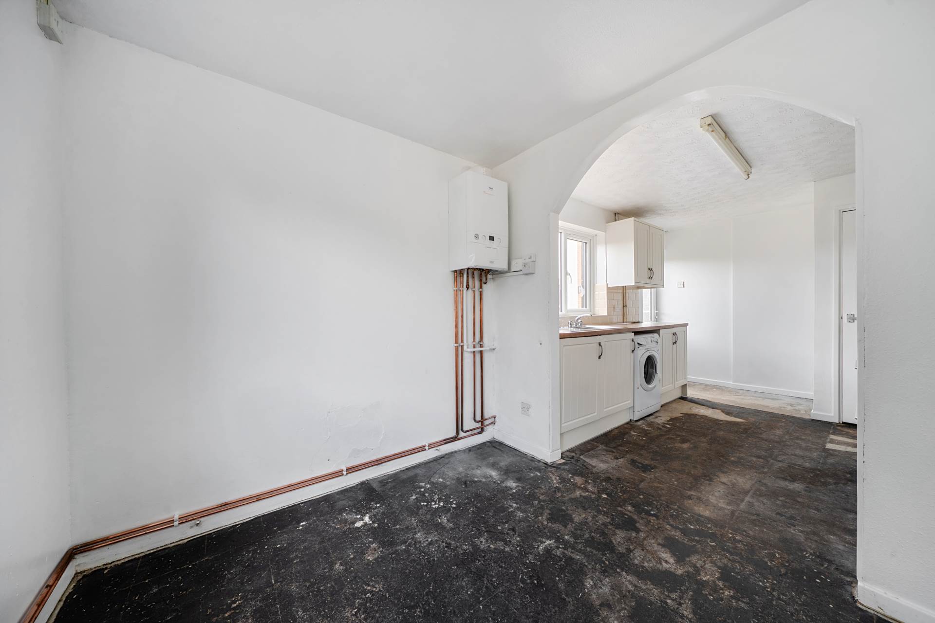 Knights Avenue, Clapham, Image 7