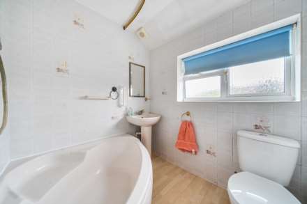 Pennine Road, Bedford, Image 9