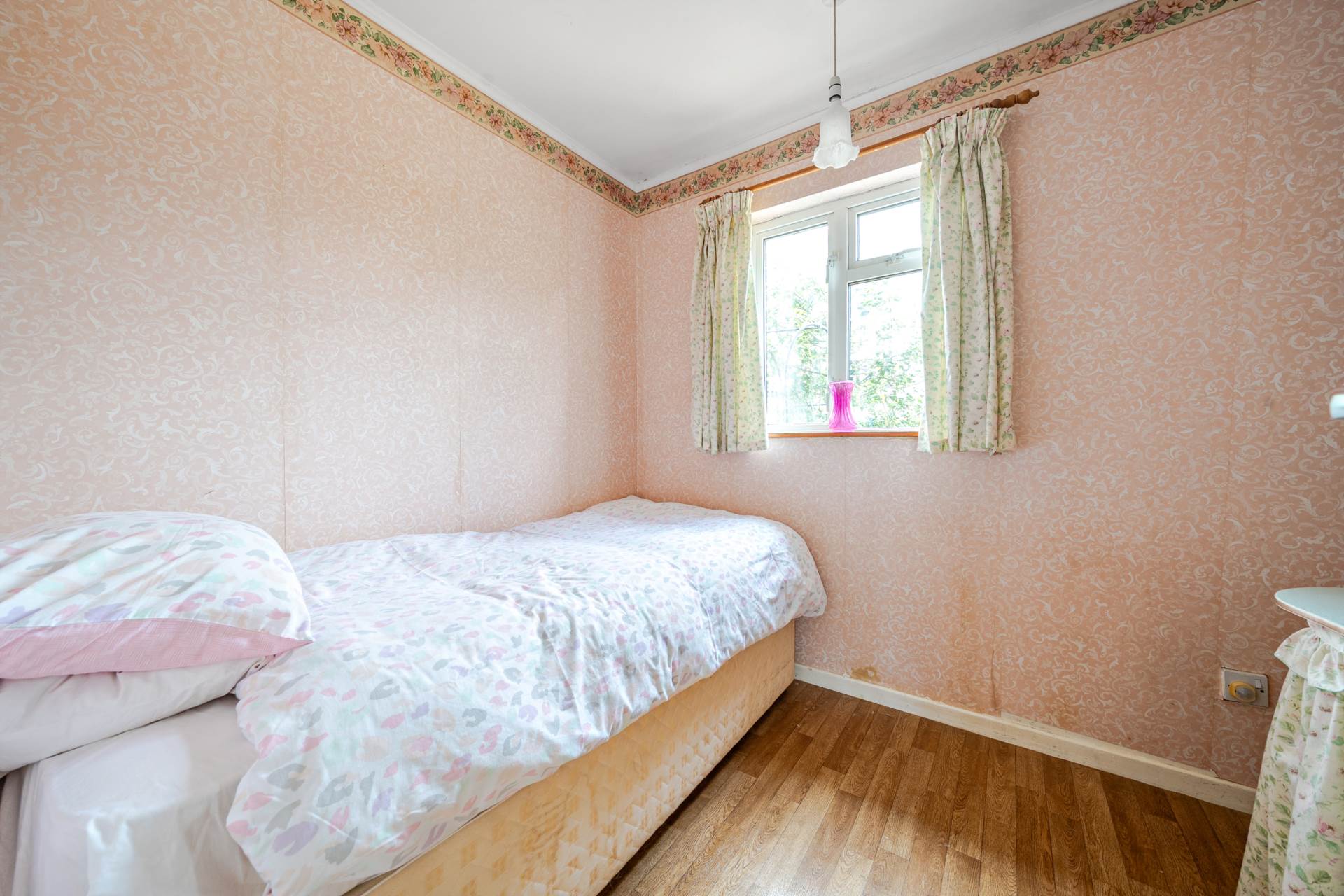 Twinwoods Road, Clapham, Image 6